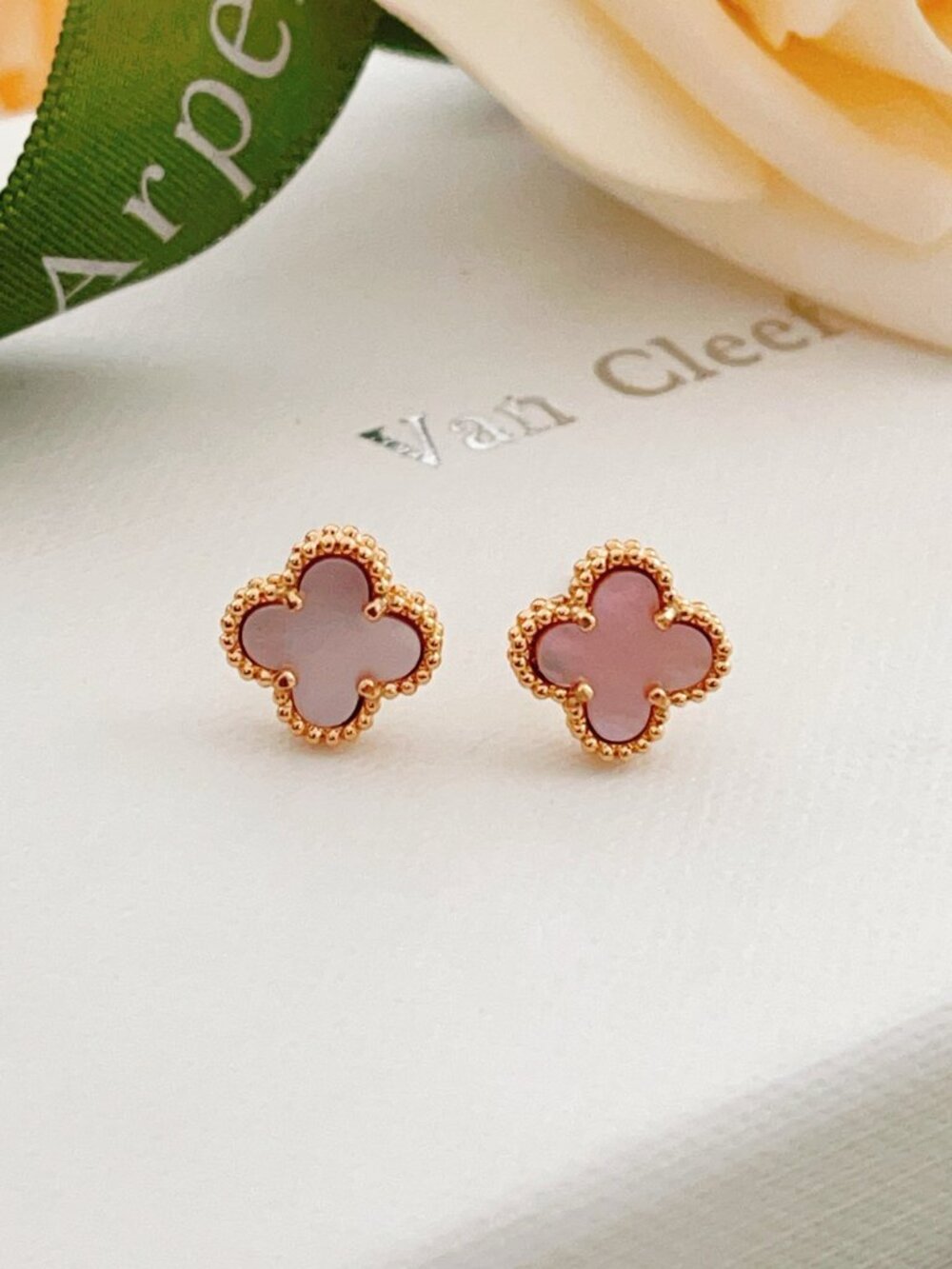 Van Cleef & Arpels ​Earrings
